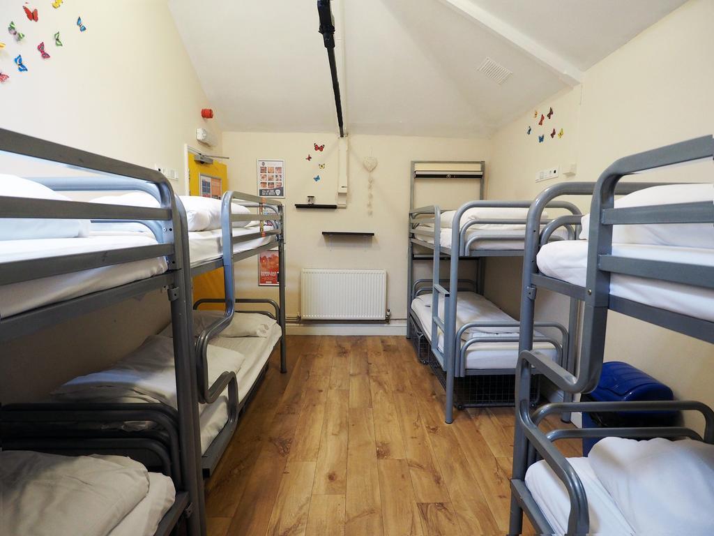 Bed 8-Bed Female Dormitory Room External,829951178:JPEG